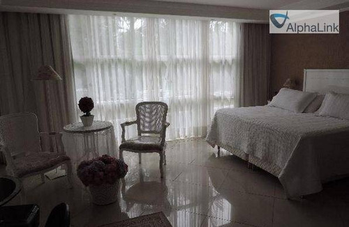 Casa Residencial 2 - 800 M2 - 4 Suítes - 6 Vagas - Barueri - Sp - Ca0395