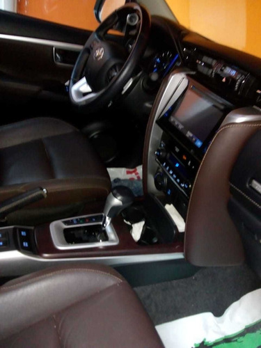 Toyota Sw4 2.8 Srx 177cv 4x4 7as At 2018