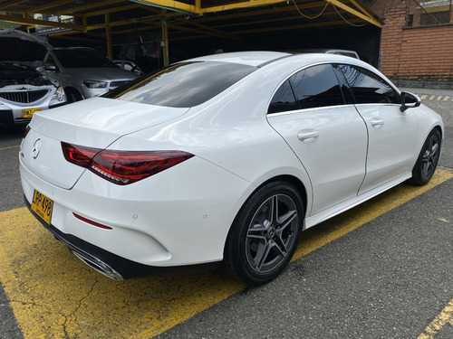 Mercedes Benz Clase Cla 200 1.4 Amg Line 2023