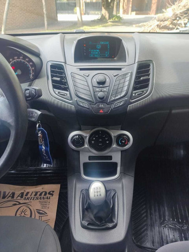 Imagen 6 de 10 de Ford Fiesta Kinetic Se Plus