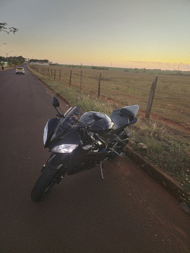 Moto Em Excelente Estado De Conservação, Pneus Novos,.