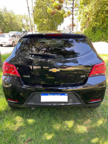 Imagen 7 de 22 de Chevrolet Onix 2018 1.4 Ltz 98cv