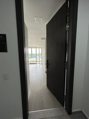 Imagen 2 de 8 de Venta O Renta Espectacular Apartamento Para Estrenar Av. Sur Pereira