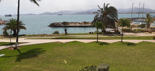 Imagen 14 de 14 de Apartamento Frente Al Mar Equipado En Alquiler