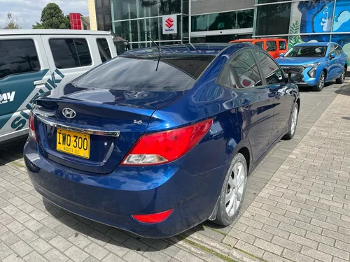 Hyundai Accent 1.6l 4 p