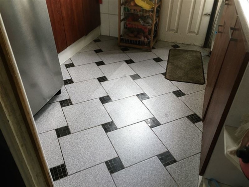 Imagen 12 de 20 de Casa En Venta De 3 Dorm. 2 Baños, Microbarrio, 212 M2 Terren