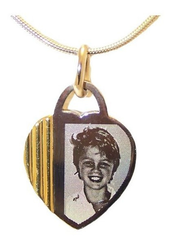 Foto Medalla Acero Quirúrgico Oro Corazón 24x18mm Cadena Color Plateado