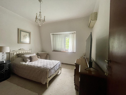 Venta Casa De 6 Ambientes En Florida Mitre
