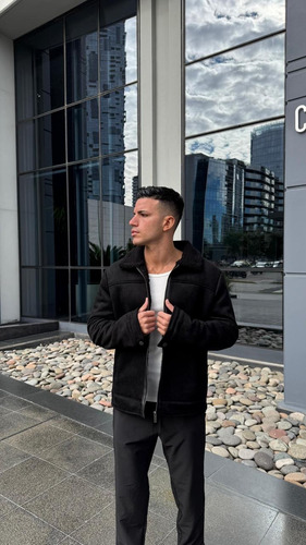 Campera De Cuero Mónaco Con Gamuza Y Corderito Adentro