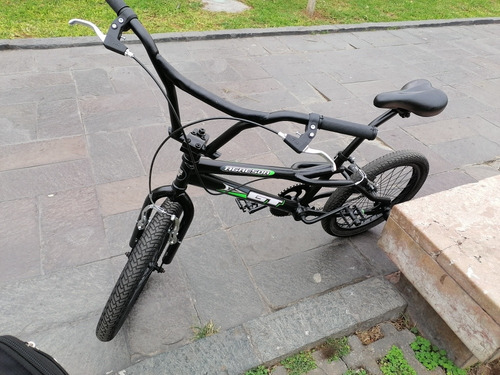 Imagen 4 de 7 de Bicicleta Bmx - Con Pegs Y Frenos.