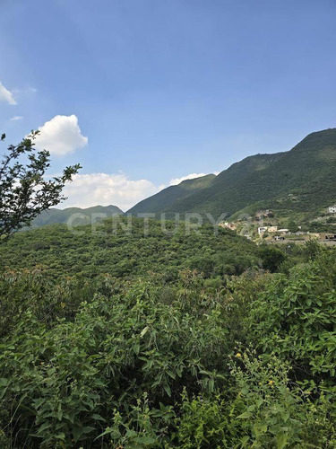 Terreno En Venta En Col. Cañadas Del Sur En Monterrey