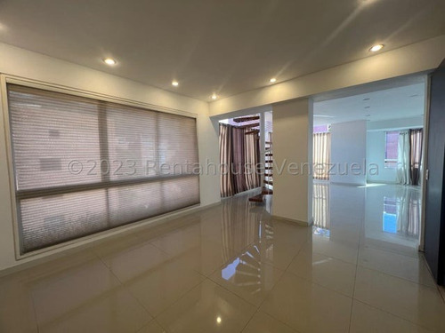 Apartamento En Alquiler En Campo Alegre Cod. 24-12877 Lm