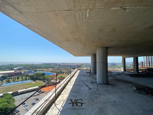Imagen 21 de 30 de Quantum Bellini - 4 Ambientes Piso Alto Con Vista Al Rio Con 2 Cocheras