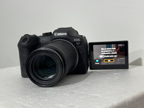 Canon Eos R7 Rf-s18-150mm F3.5-6.3 Is Stm Profesional 4k Negro (Usado)