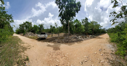 Terreno Titulado Con 10 Hectareas A Un Lado De Xenotes
