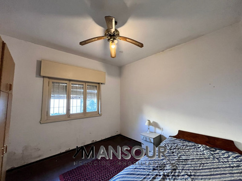 Casa Con Amplio Terreno 750m2 Buena Ubicación