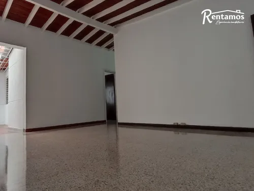 Oficina En Arriendo En Laureles. Cod A775204