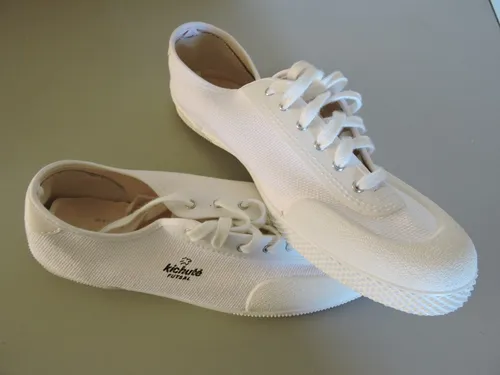 Tenis kichute branco sales