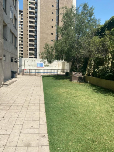 Departamento En Arriendo En Vicuña Mackenna 881