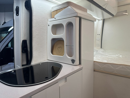 Armado Y Equipamiento De Motorhome A Medida Todas Las Marcas