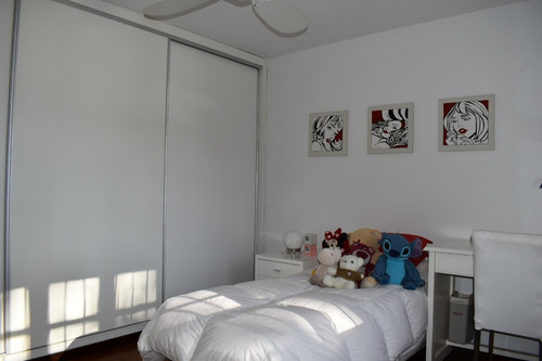 Casa Con Pileta A 100 Mts Del Cordoba Shopping Center