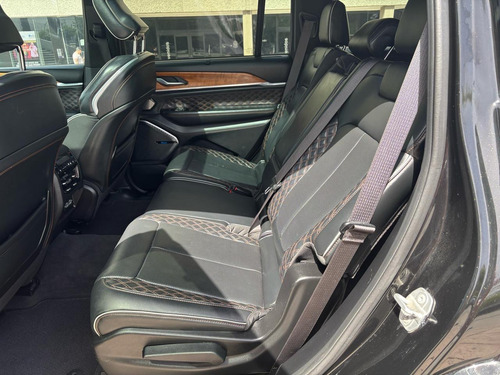 Jeep Grand Cherokee 5.7 Summit Elite Plinum 4x4 At