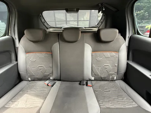 Renault Stepway 1.6 Intense Automática