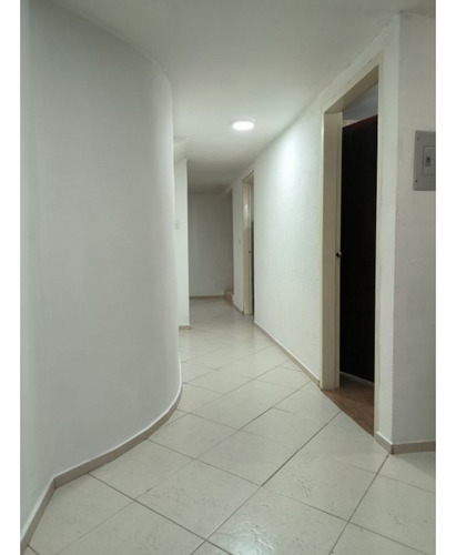 Alquilo Anexo 75m2 2h/2b/0p Sebucan