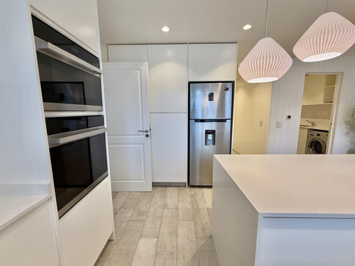 Increible 3 Ambientes Con 2 Cocheras En Pleno Recoleta