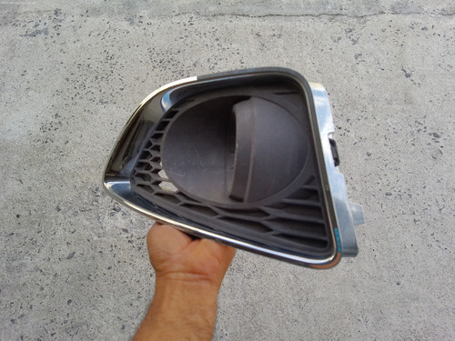 Imagen 3 de 5 de Parrilla Faro Niebla Derecha Ford Fusion Del 2010 Al 2012