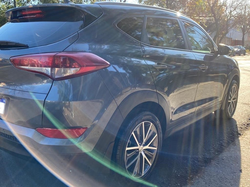 Imagen 14 de 25 de Hyundai Tucson 2.0 De 155cv 2017 Aut 2a Mano Serv Of 47000km