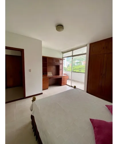 Venta Apartamento De 230mtrs2 En El Peñón, Oeste De Cali 8313.