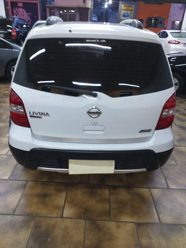 Nissan Livina