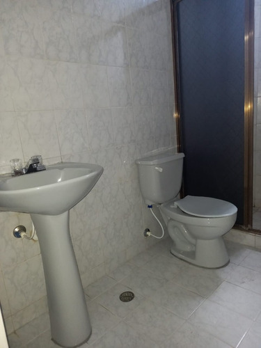Imagen 8 de 15 de Lcda. Zulay Robles Alquila Apartamento En Urbanizaciòn La Trigaleña. Residencias Rossyel.