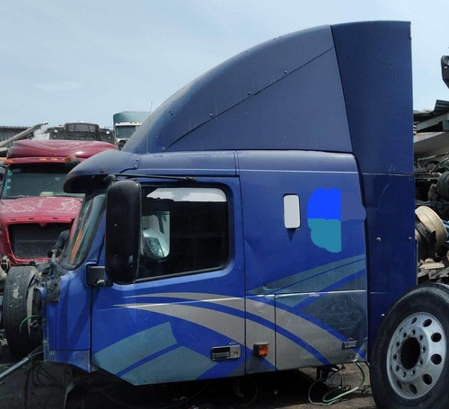 Cabinas Volvo 2da Generacion Año 2002