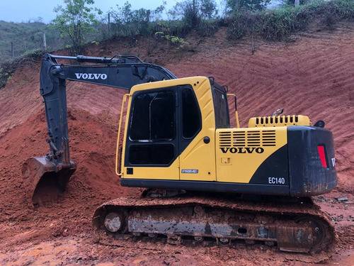 Escavadeira Volvo Ec140