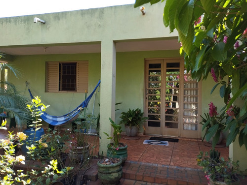Casa Com 4 Quartos, 322 M², À Venda Por R$ 480.000 - Vila São José - Ribeirão Do Sul/sp