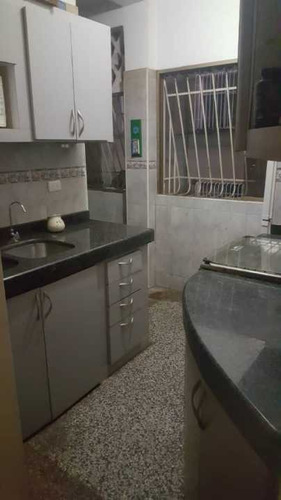 Imagen 7 de 16 de Vendo Apartamento 66m2 2h/2b/1p San Bernardino 5515