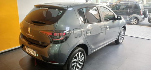 Renault Sandero 1.6 16V INTENS L19