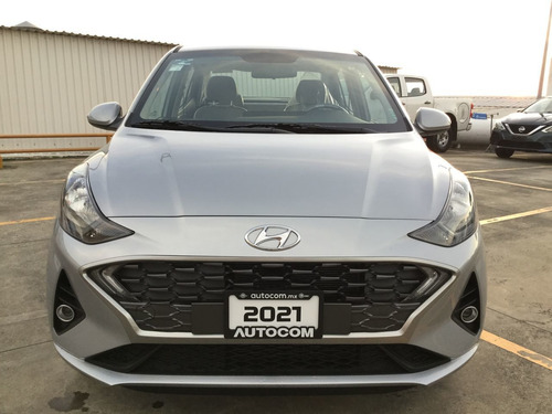 Imagen 3 de 15 de Hyundai Grand I10 4 Puertas