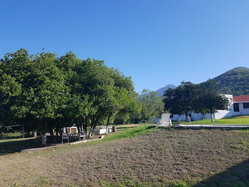 Imagen 4 de 5 de Terreno En Venta En Santiago
