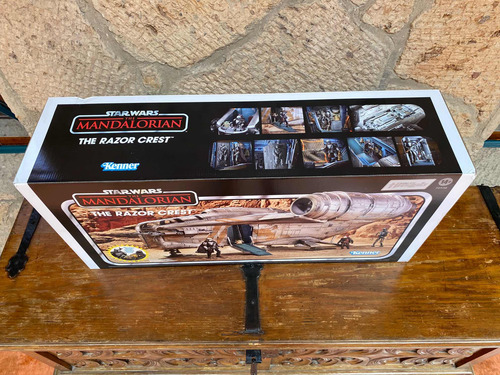 Star Wars Haslab Vintage Collection Mandalorian Razor Crest (Usado)
