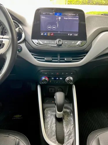 Chevrolet Onix 1.0T Premier Sedan At