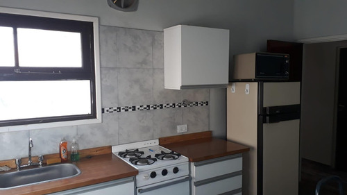 Phs En Venta - 5 Dormitorios 3 Baños - Felix Camet