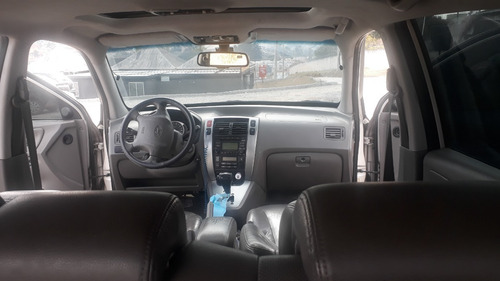 Imagem 7 de 10 de Hyundai Tucson 2.7 V6