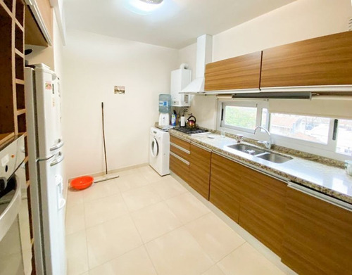 Imagen 4 de 10 de Departamento 3 Ambientes En Excelente Ubicación