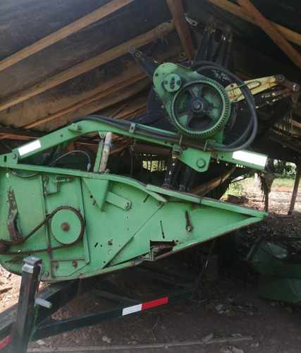 Cosechadora John Deere 9500 Con Cabezal De Maiz Y Sorgo