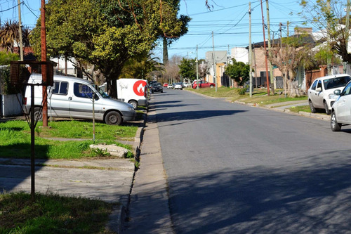 Imagen 30 de 30 de Dúplex En Venta, Patio/cochera San Carlos La Plata