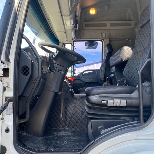 Iveco Stralis 440 6x2 - 2015