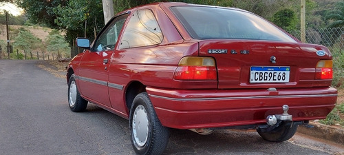 Imagem 3 de 15 de Ford Escort 1.8 Gl I Ap